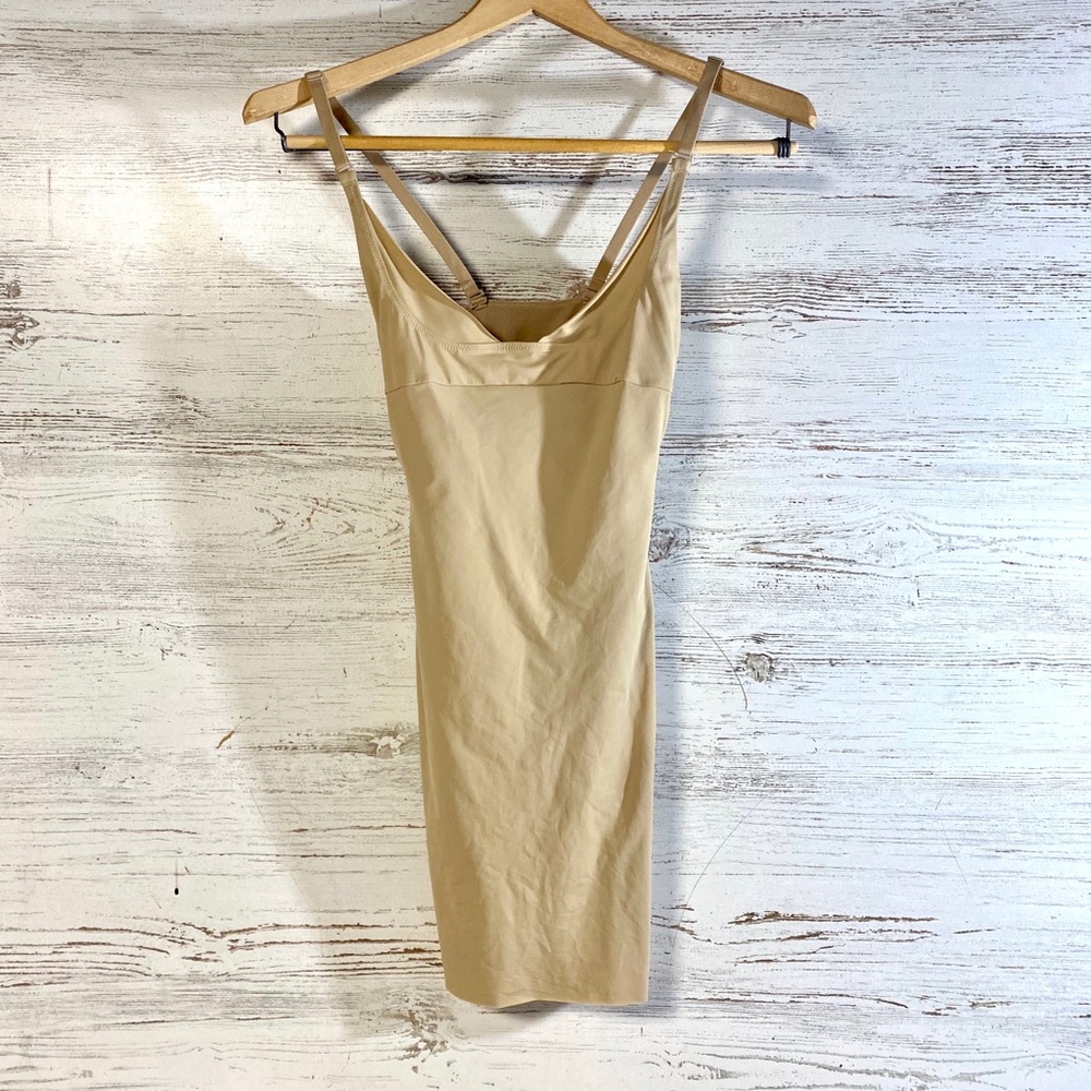 Flexees Ultimate Slimmer Small Wear Your Own Bra Maidenform